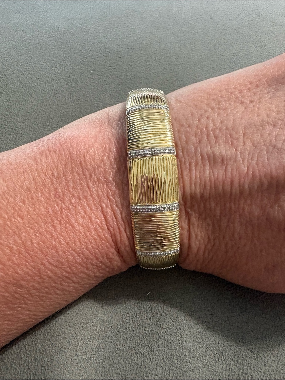 Prime Art Jewel Vermeil Sterling 925 Diamond Chips Cuff Bracelet Small Wrist